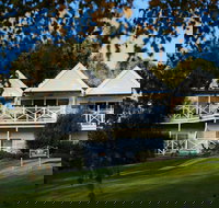 Lake House Daylesford - Inverell Accommodation