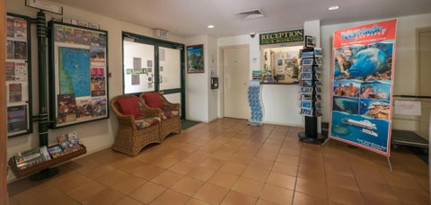 Tropic Towers Apartments - Inverell Accommodation 2