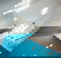 Deep Blue Hotel  Hot Springs - Inverell Accommodation