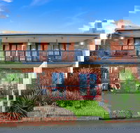 Tudor Motor Inn Warrnambool - Inverell Accommodation