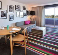 Mercure Melbourne Treasury Gardens - Inverell Accommodation