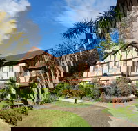 Grand Mercure The Hills Lodge - Inverell Accommodation