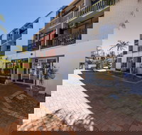 Billabong Backpackers Resort - Inverell Accommodation