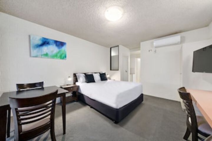 Burrowye VIC Inverell Accommodation