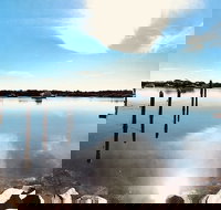 Boathouse Resort Tea Gardens - Inverell Accommodation