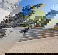 Airlie Beach Hotel - Inverell Accommodation