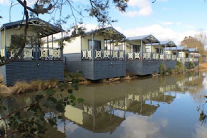 Googong NSW Inverell Accommodation