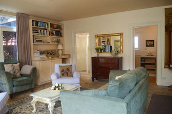 Athelney Cottage - Inverell Accommodation 4