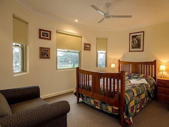 Royal Hotel Springwood - Inverell Accommodation 1