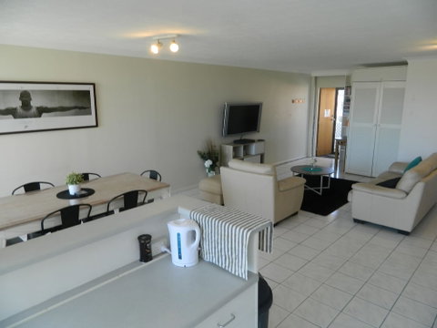 Queensleigh Holiday Apartments - Inverell Accommodation 2