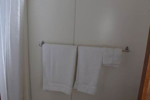 Golden Terrace Holiday Park - Inverell Accommodation 4