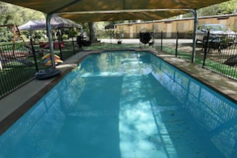 Adina Lodge Holiday Units - Inverell Accommodation 0