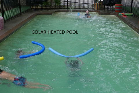 Adina Lodge Holiday Units - Inverell Accommodation 2