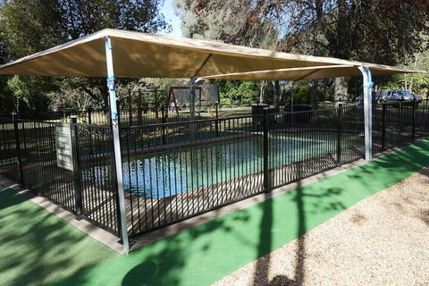 Adina Lodge Holiday Units - Inverell Accommodation 7