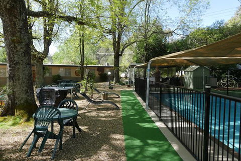 Adina Lodge Holiday Units - Inverell Accommodation 3