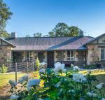Stoneleigh Cottage Bed  Breakfast - Inverell Accommodation
