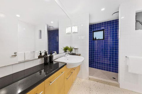 Noosa Court 3 - Inverell Accommodation 3