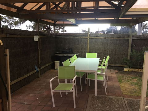 Abel Tasman Waterfront Motel - Inverell Accommodation 6