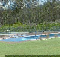 Lake Barra Cottages - Inverell Accommodation