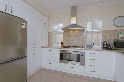 Anastasia Villa - Inverell Accommodation 7