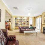 Ayr House Echuca Holiday Homes - Inverell Accommodation 0