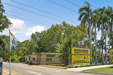 Riverview Tourist Village - Inverell Accommodation 1