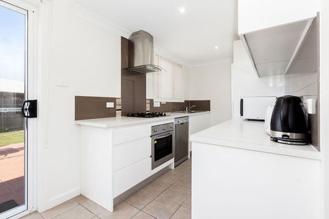 Aden Mudgee Apartments - Inverell Accommodation 4