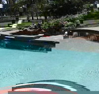 Charbonnier Motor Inn - Inverell Accommodation