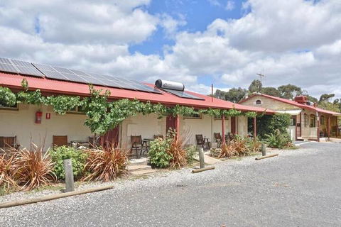 Inglewood Motel And Caravan Park - Inverell Accommodation 5