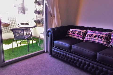 Ivy & Roses Boutique Apartments - Inverell Accommodation 2