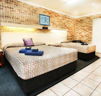 Central Motel Gin Gin - Inverell Accommodation