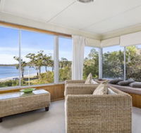 Summertime Beach Cottage - Inverell Accommodation