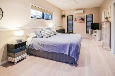 Agnes Water Stays - Inverell Accommodation 6