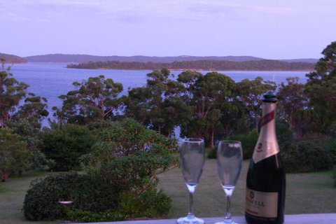 A Lakehouse Escape - Inverell Accommodation 7