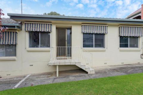Albury Suites Parkway Lane - Inverell Accommodation 5