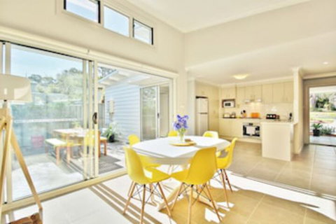 Sea Mist - Inverell Accommodation 0