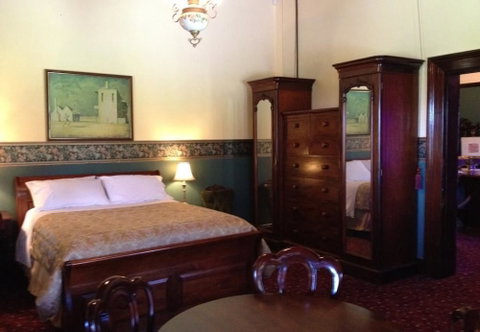 Ranelagh House - Inverell Accommodation 5