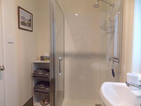 Scamander Dunes - Inverell Accommodation 6