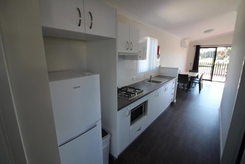 Riverside Cabin Park - Inverell Accommodation 6