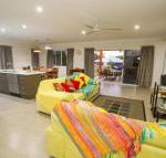 Seas The Day - Inverell Accommodation
