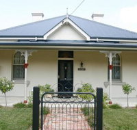 Encores Delkeith Cottage - Inverell Accommodation