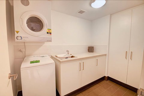 Seapoint 109 - Inverell Accommodation 1