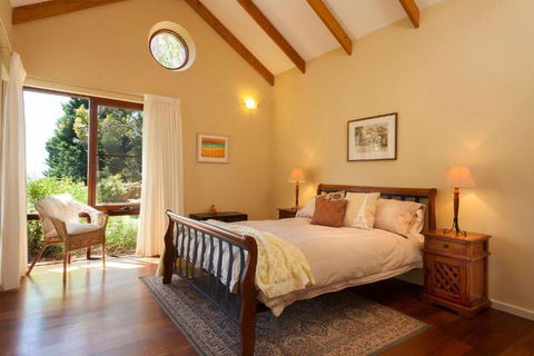Innisfree Mountain Retreat - Inverell Accommodation 3