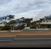 Hopetoun Motel  Chalet Village - Inverell Accommodation