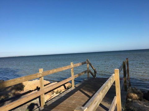 Falcon Bay 4x4 Townhouse - Inverell Accommodation 1