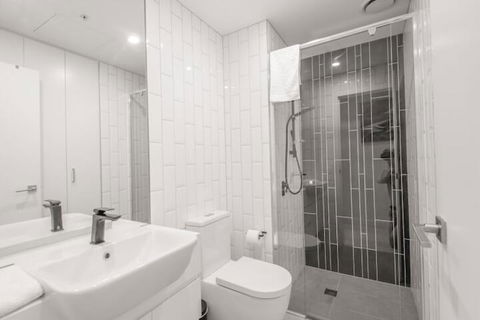 Wisdom Apartments In Doncaster - Inverell Accommodation 4