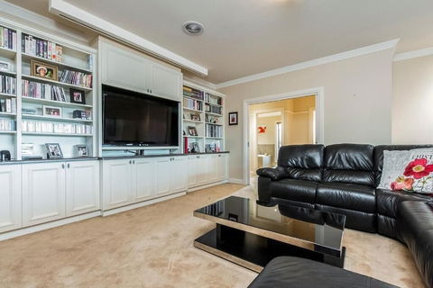 La Bella Vita - Inverell Accommodation 5