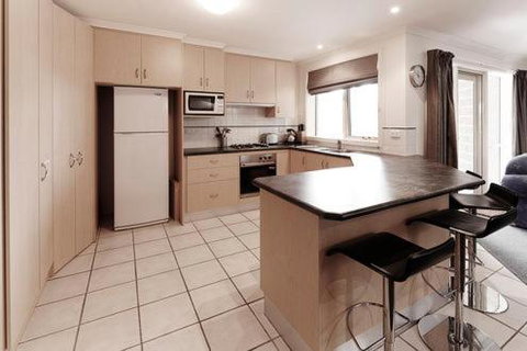 Reindeer 3 - Inverell Accommodation 5