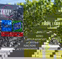 Nightcap at Skyways Hotel - Inverell Accommodation