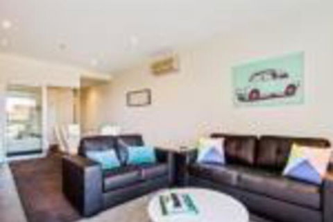 York Apartments - Inverell Accommodation 0